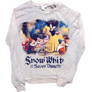 Disney Snow White Raglan Pullover Long Sleeve Knit